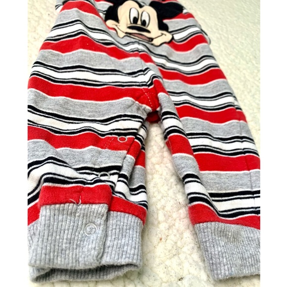Mickey one Piece 6 month old Outfit - Picture 3 of 5